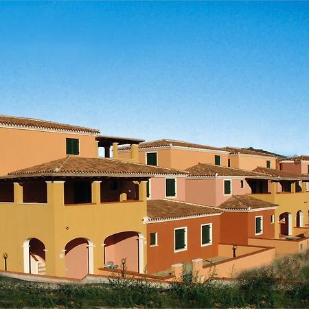 Appartamenti Le Ginestre E Gli Oleandri 卡拉·利贝罗托 外观 照片